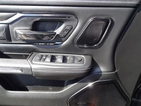 Used 2022 RAM 1500 Limited AWD/4WD image 8