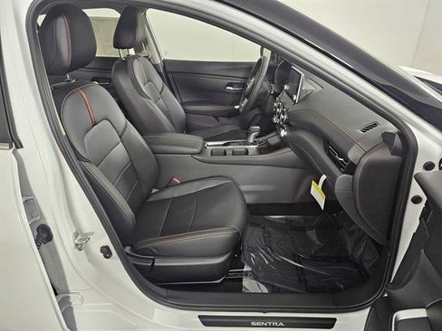 New 2025 Nissan Sentra SR w/ SR Premium Package image 13