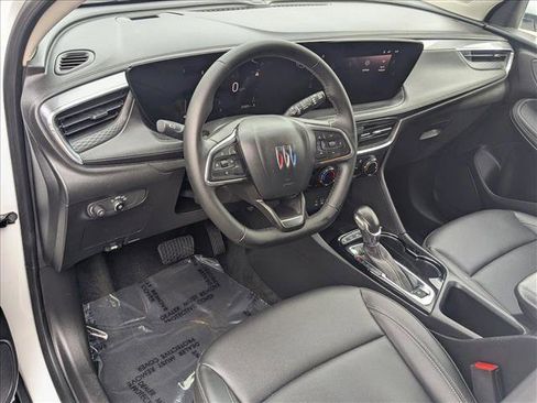 Used 2024 Buick Encore GX Sport Touring image 10