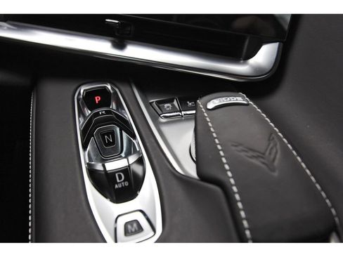 Used 2023 Chevrolet Corvette Stingray Premium Cpe w/ Z51 Performance Package RWD image 18
