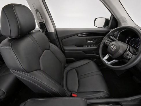 Used 2023 Honda Pilot Touring image 20