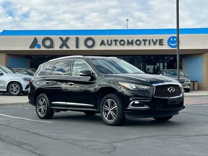 Used 2017 INFINITI QX60 AWD w/ Premium Package