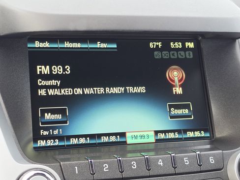 Used 2016 Chevrolet Equinox LT image 18