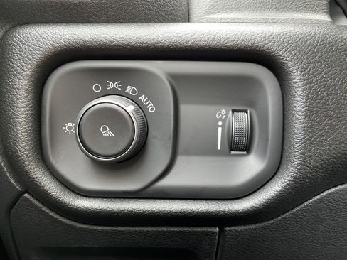 New 2026 RAM 1500 Tradesman image 32