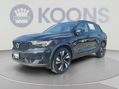 Used 2024 Volvo XC40 B5 Ultimate w/ Protection Package Premier
