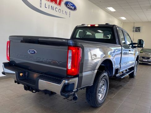 New 2026 Ford F250 XL w/ XL Chrome Package image 7