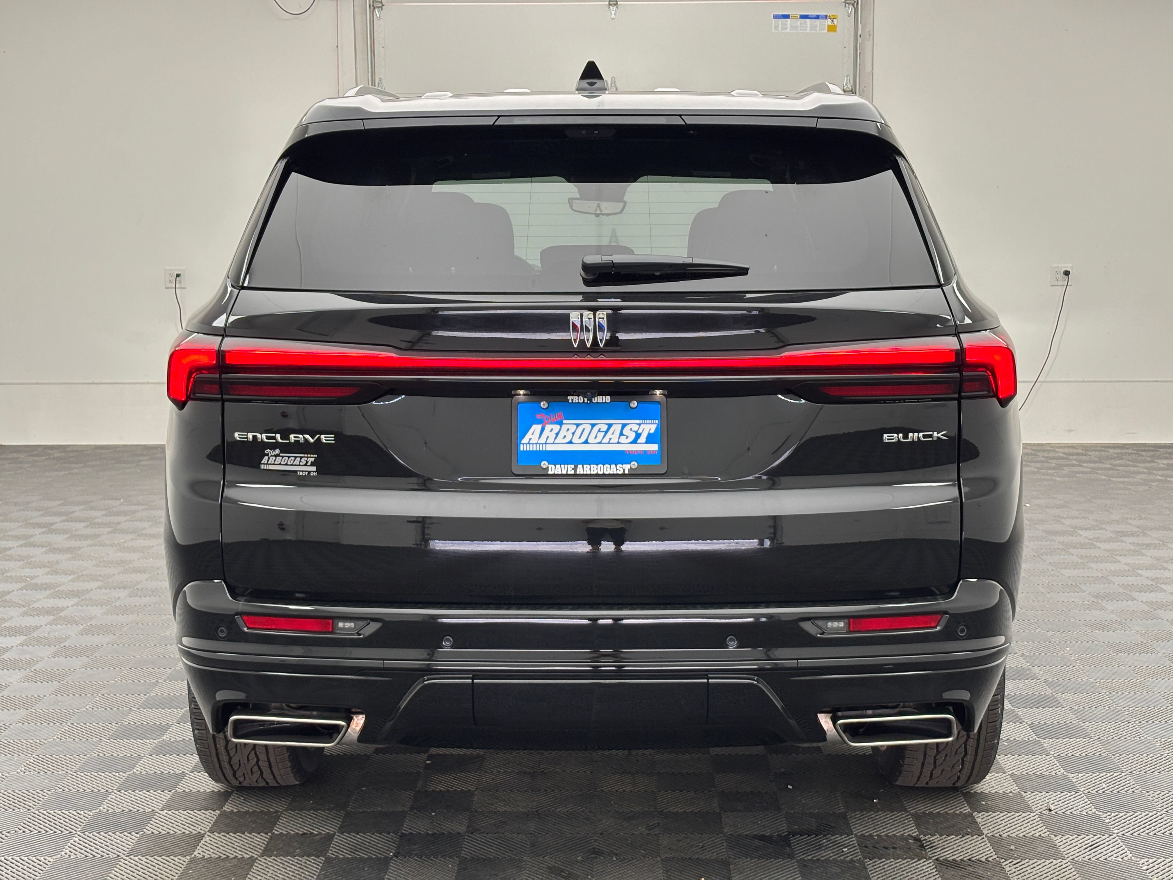 New 2026 Buick Enclave Sport Touring w/ Power Package FWD image 11