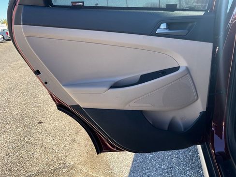 Used 2017 Hyundai Tucson Sport w/ Cargo Package image 20