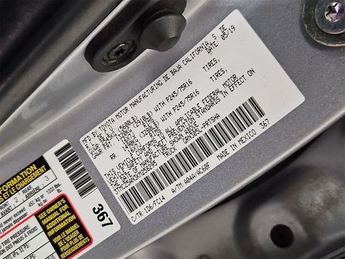 Used 2019 Toyota Tacoma SR5 image 37