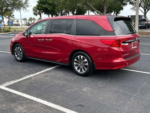 Certified 2023 Honda Odyssey EX-L image 5