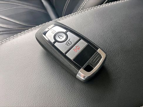 Used 2023 Ford Mustang Mach-E Select image 14