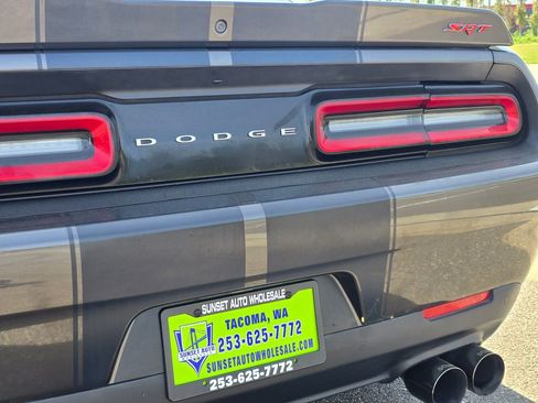Used 2016 Dodge Challenger SRT w/ Technology Group RWD image 16