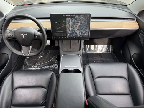 Used 2021 Tesla Model 3 Performance image 40