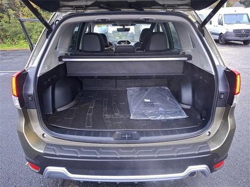 Used 2022 Subaru Forester Touring w/ Popular Package #2 image 29