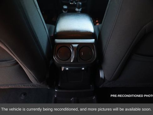 Used 2023 Jeep Wrangler Unlimited w/ 8.4" Radio Group image 33