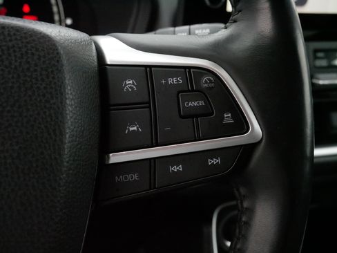 Certified 2024 Toyota Grand Highlander XLE image 25