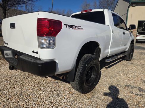 Used 2010 Toyota Tundra 4x4 Double Cab image 3