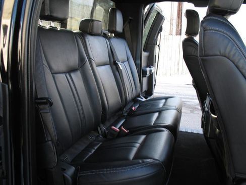 Used 2018 Ford F150 XLT w/ Equipment Group 302A Luxury image 26