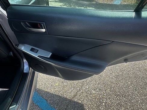 Used 2017 Lexus IS 350 F Sport w/ F Sport Package RWD image 16