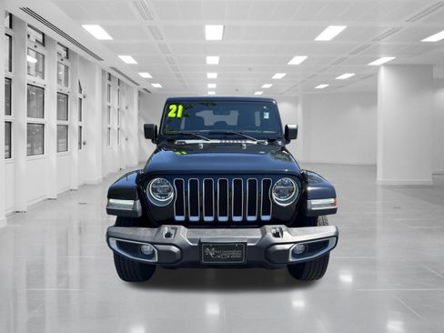 Used 2021 Jeep Wrangler Unlimited Sahara AWD/4WD image 2
