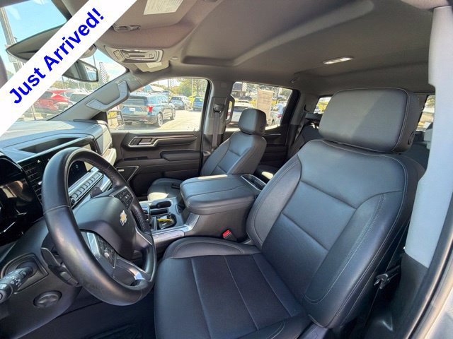 Used 2024 Chevrolet Silverado 1500 LTZ AWD/4WD image 47