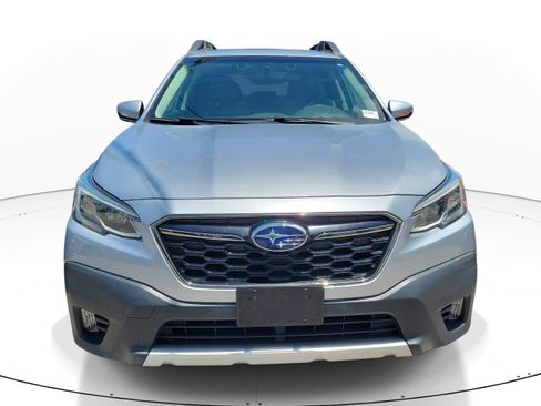 Used 2020 Subaru Outback Limited AWD/4WD image 2