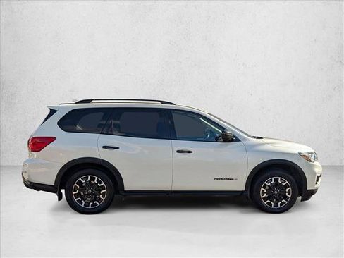 Used 2019 Nissan Pathfinder SV w/ Rock Creek Edition image 4