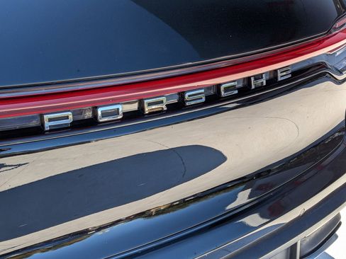 Used 2025 Porsche Macan Turbo image 13