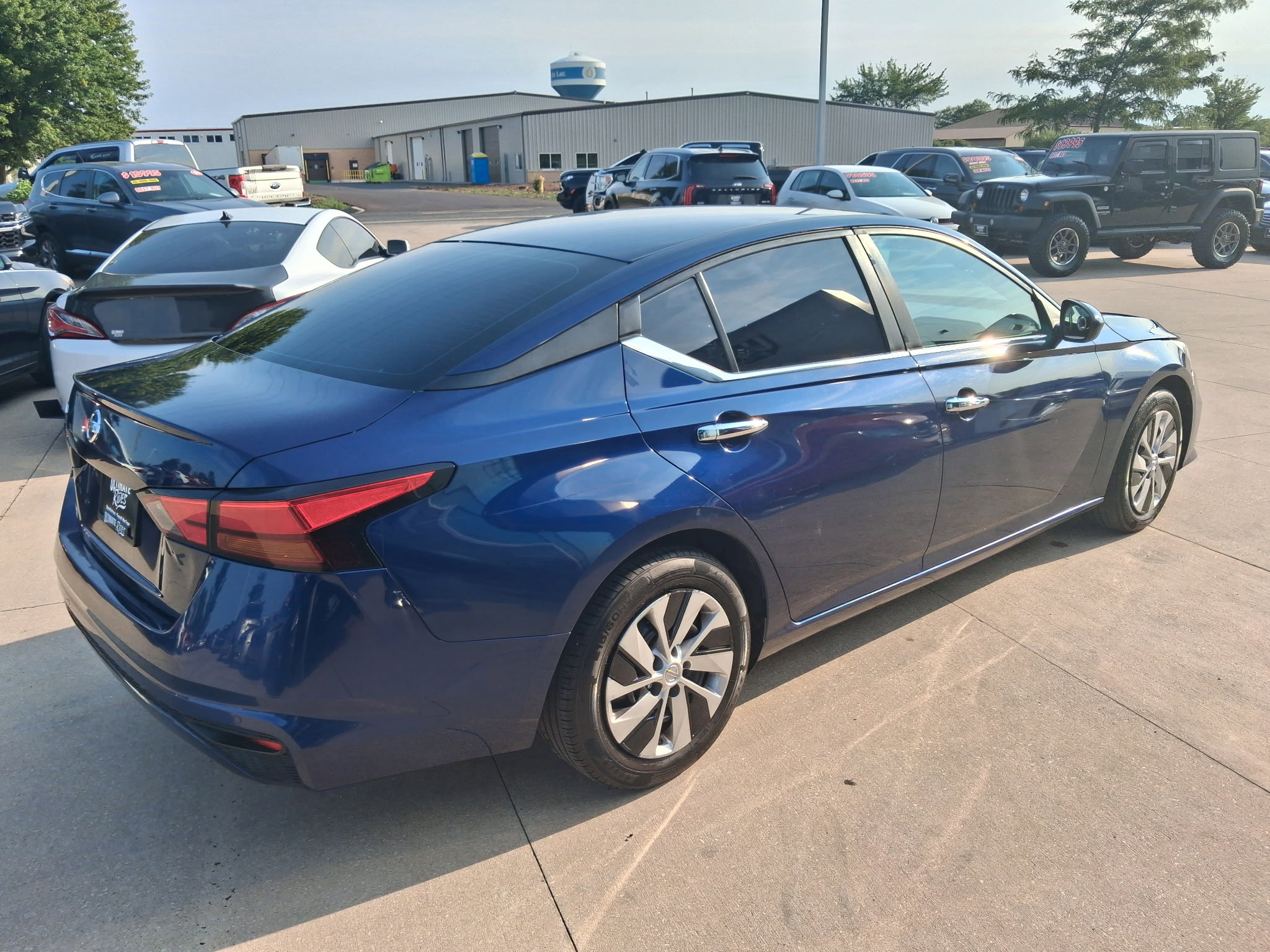 Used 2021 Nissan Altima 2.5 S w/ Driver Assist Package FWD image 9