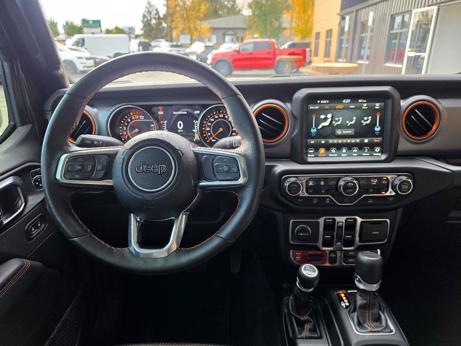 Used 2023 Jeep Gladiator Mojave w/ Cold Weather Group AWD/4WD image 13
