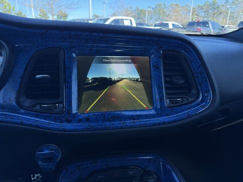 Used 2023 Dodge Challenger R/T w/ Blacktop Package image 17