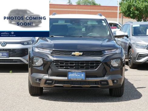 Used 2023 Chevrolet TrailBlazer ACTIV w/ Convenience Package AWD/4WD image 2