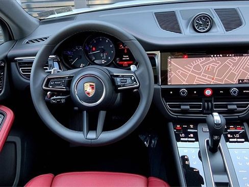 New 2025 Porsche Macan image 23