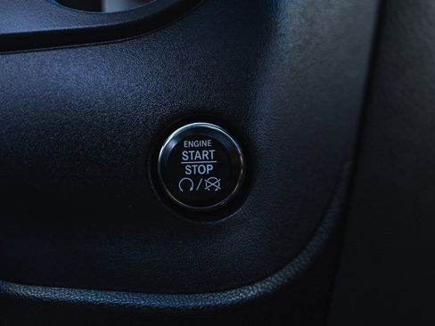 Used 2012 Dodge Challenger SRT8 image 26