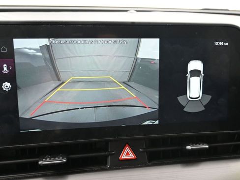 Certified 2024 Kia Sportage EX image 20