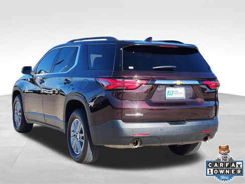 Used 2023 Chevrolet Traverse LT w/ Rear Camera Mirror Package image 6