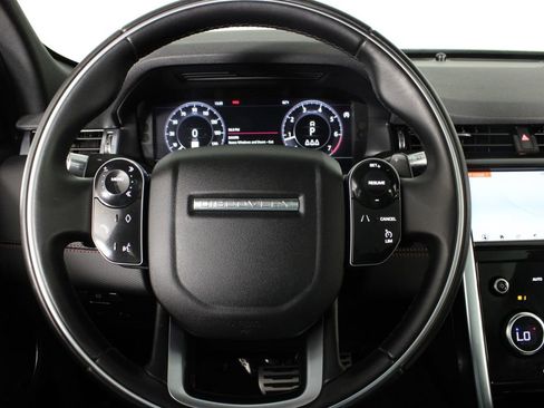 Used 2020 Land Rover Discovery Sport SE R-Dynamic image 7