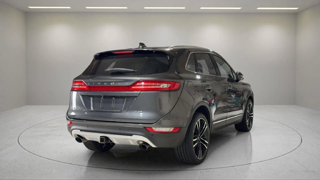 Used 2018 Lincoln MKC Reserve w/ Lincoln MKC Climate Package AWD/4WD image 3