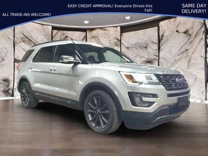 Used 2017 Ford Explorer XLT w/ Equipment Group 202A