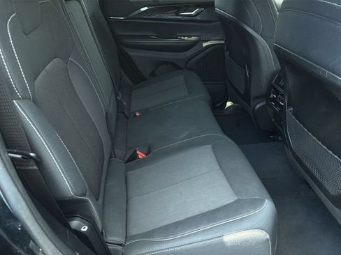 Used 2023 Jeep Grand Cherokee Laredo w/ Luxury Tech Group I AWD/4WD image 37