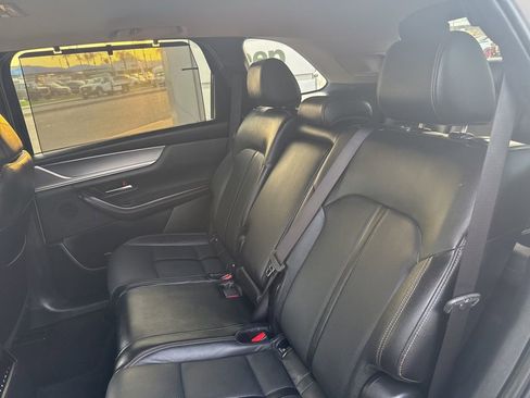 Used 2024 MAZDA CX-90 3.3 Turbo w/ Preferred Plus image 15