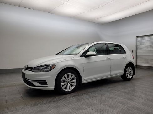 Used 2020 Volkswagen Golf 4-Door image 2