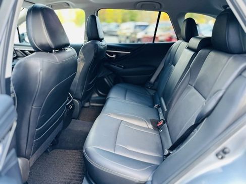 Used 2025 Subaru Outback Limited image 22