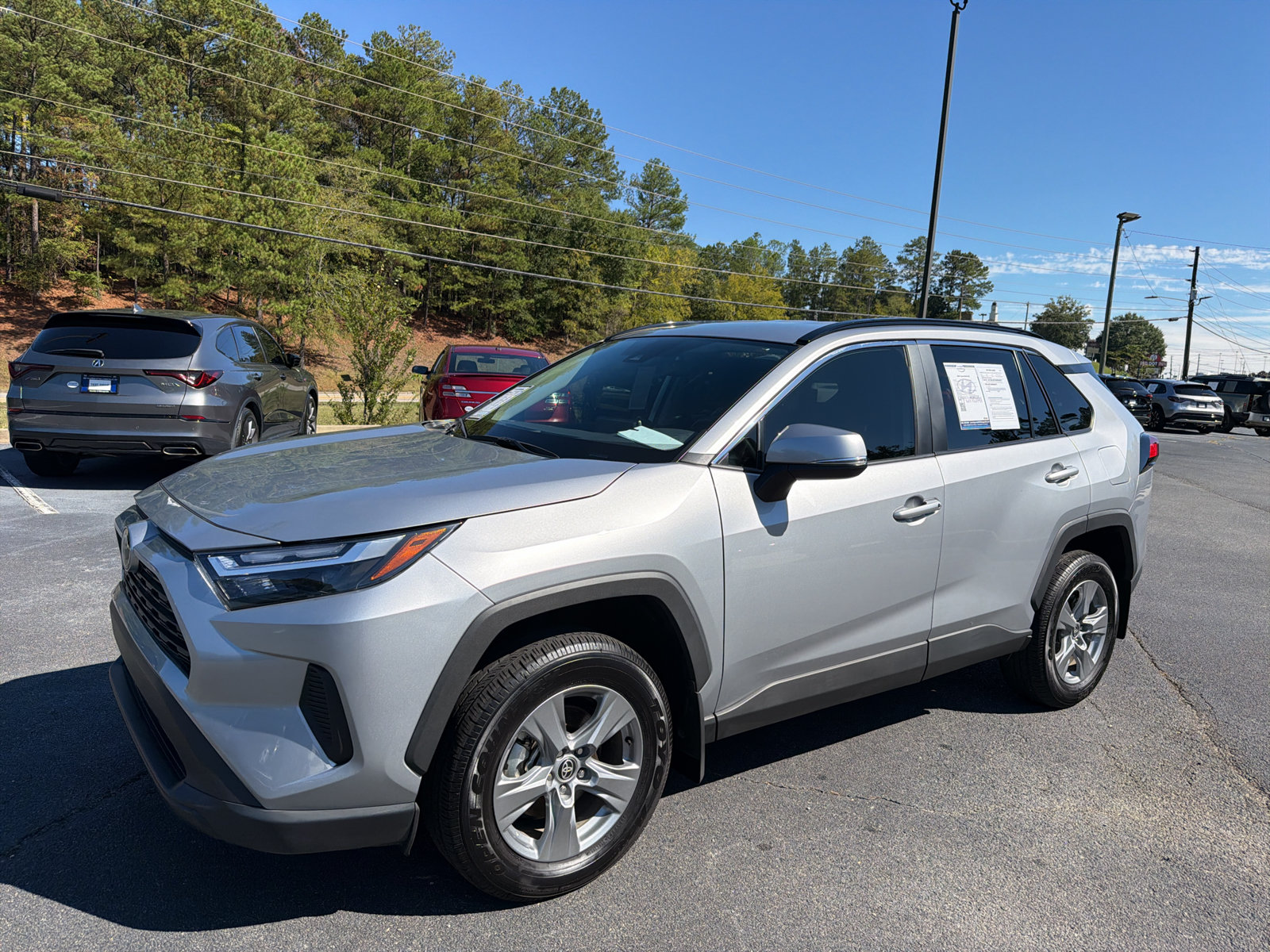 Used 2025 Toyota RAV4 XLE FWD image 2