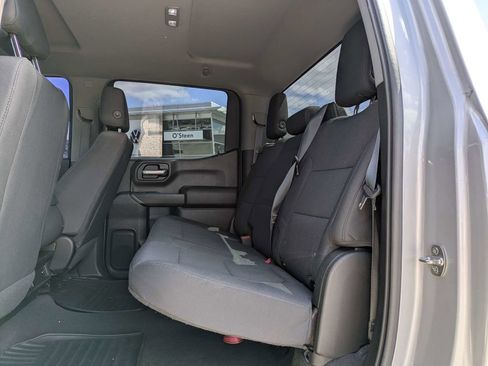 Used 2021 Chevrolet Silverado 1500 Custom Trail Boss AWD/4WD image 16