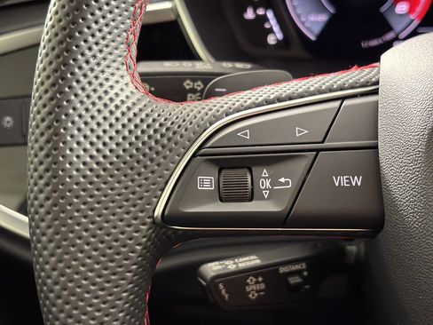 Used 2025 Audi Q3 2.0T Premium Plus AWD/4WD image 18