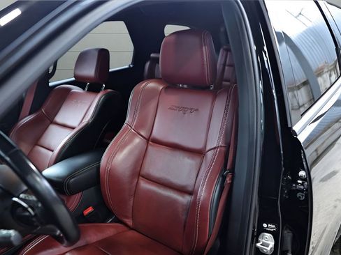 Used 2023 Dodge Durango SRT image 2