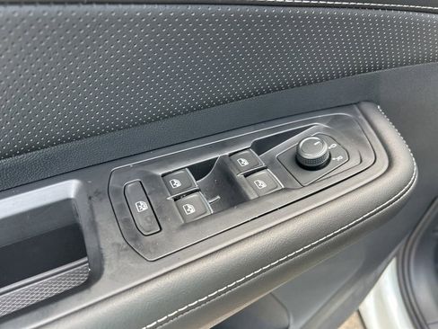 New 2026 Volkswagen Atlas SE image 19