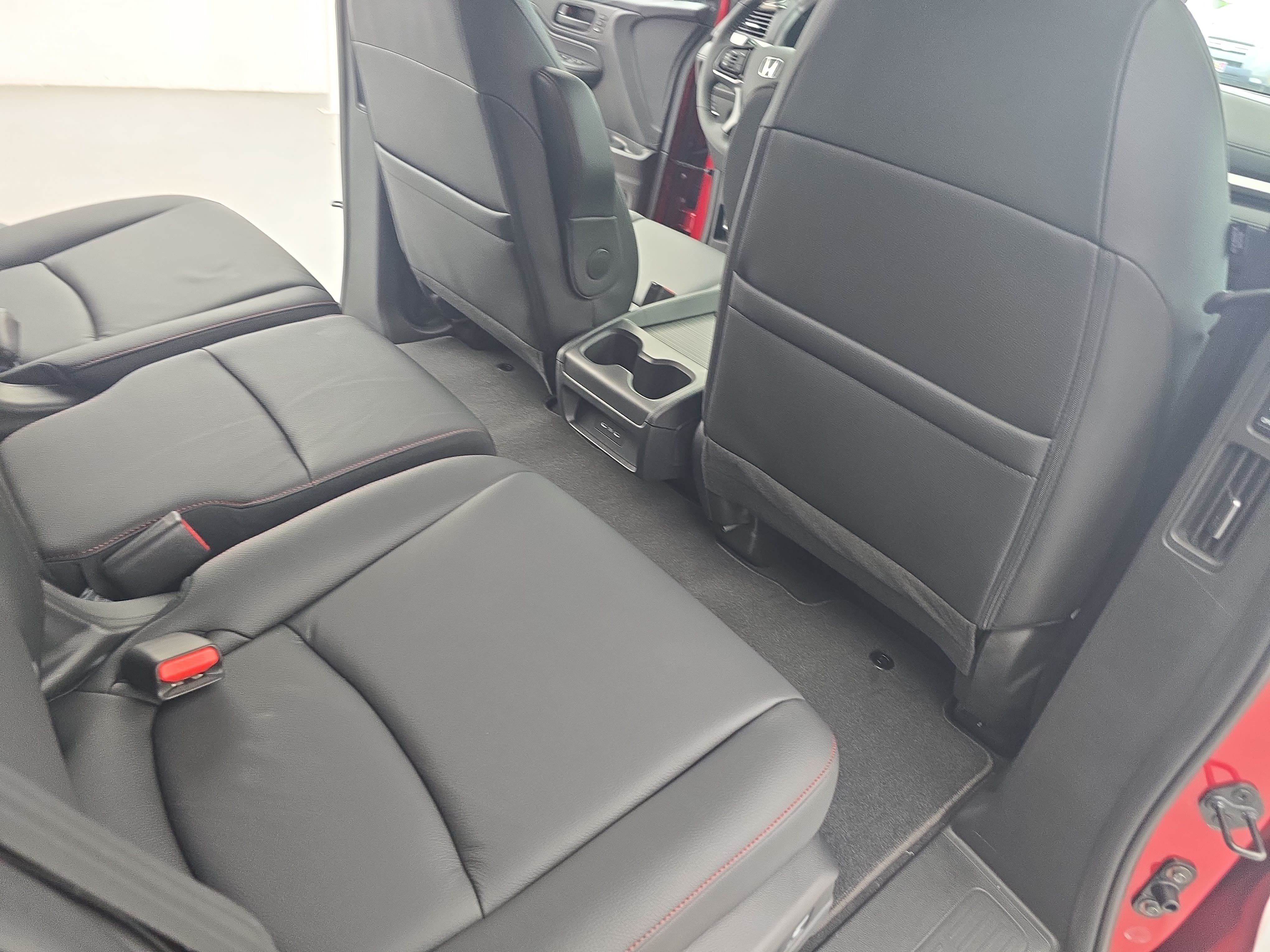 New 2026 Honda Odyssey Sport-L image 11