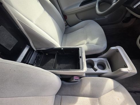 Used 2011 Chevrolet Impala LS image 26